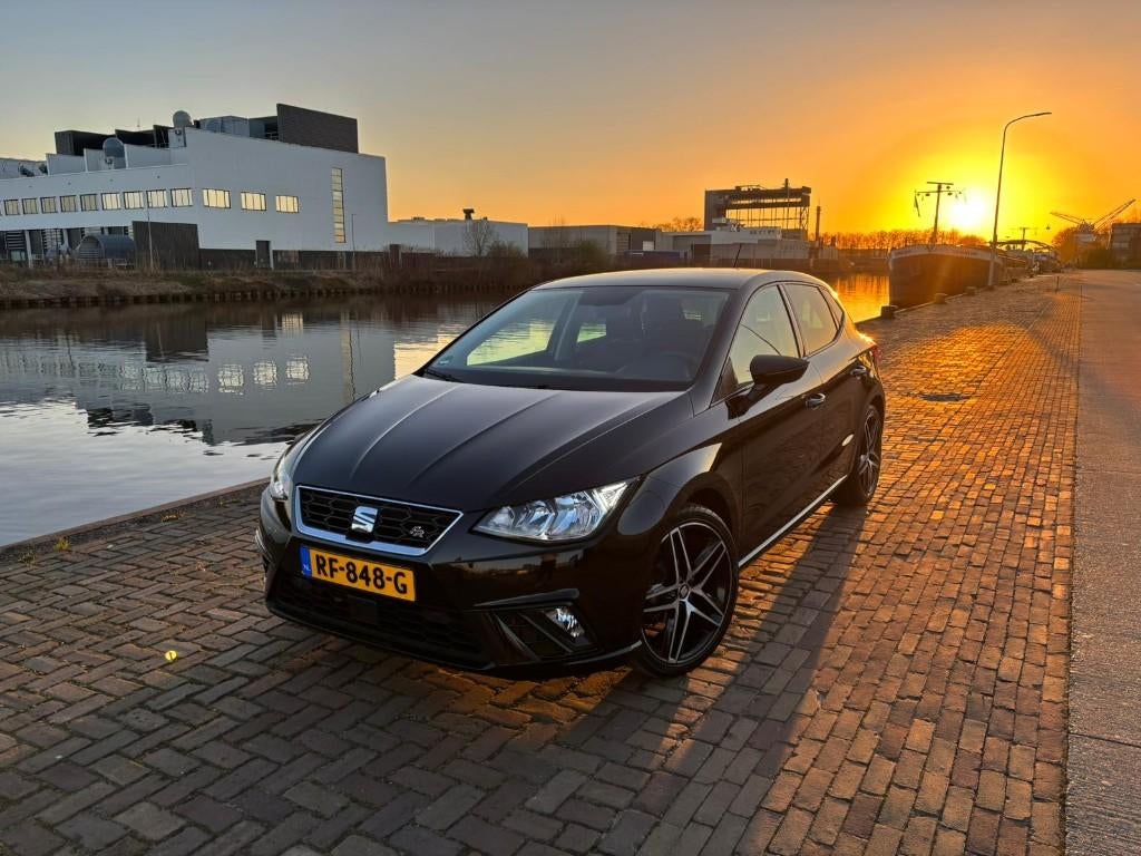 Seat Ibiza 1.0 TSI FR BnsInt. 2017 | Origineel NL, Auto's, Seat, Particulier, Ibiza, Achteruitrijcamera, Adaptive Cruise Control