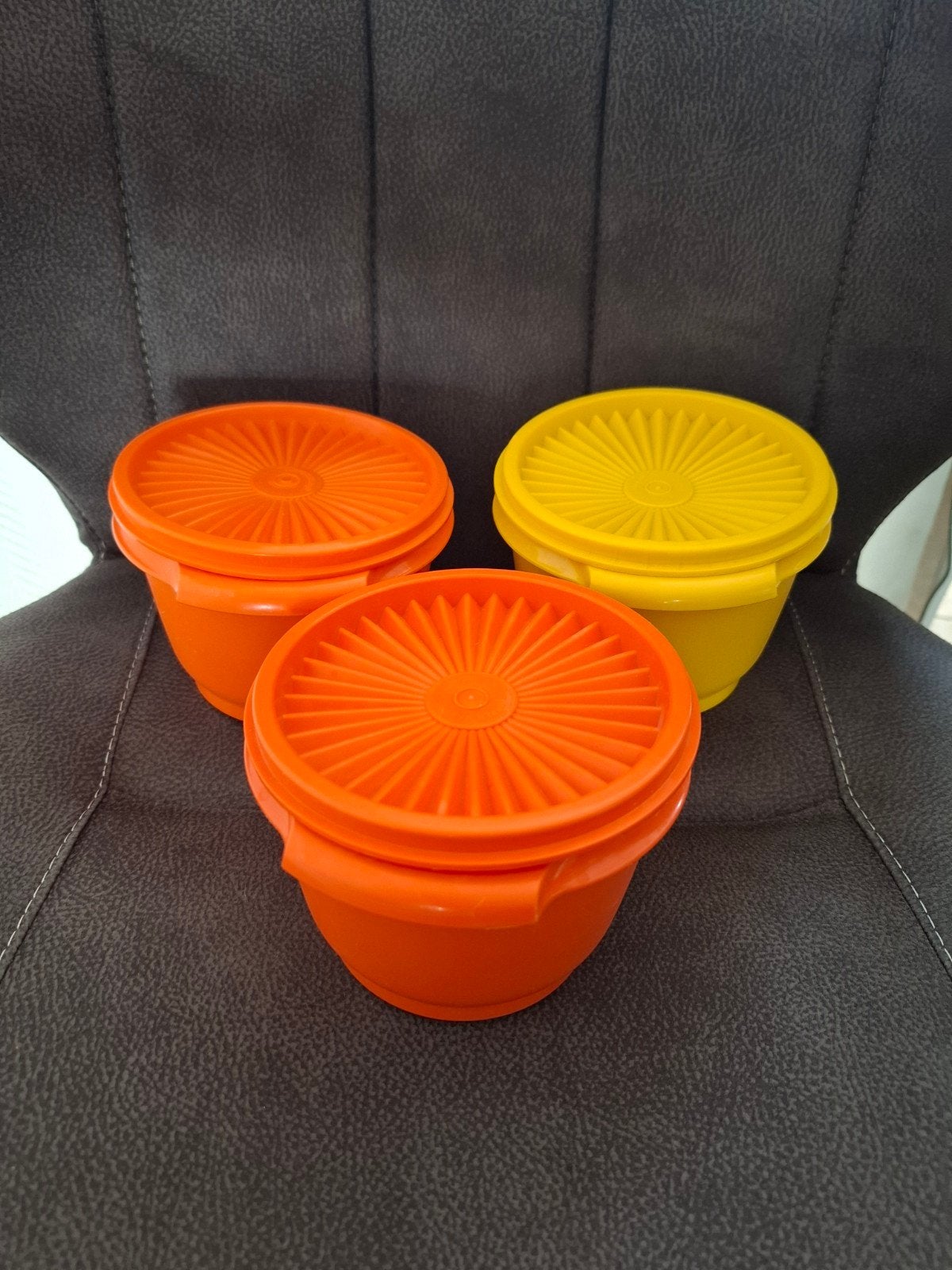 3 vintage tupperware bakjes, Ophalen of Verzenden, Gebruikt, Geel, Bak of Kom