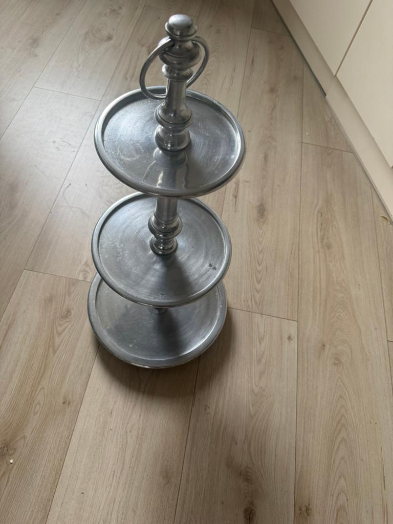Etagiere Riviera Maison, Huis en Inrichting, Woonaccessoires | Etagères, Ophalen of Verzenden, Gebruikt