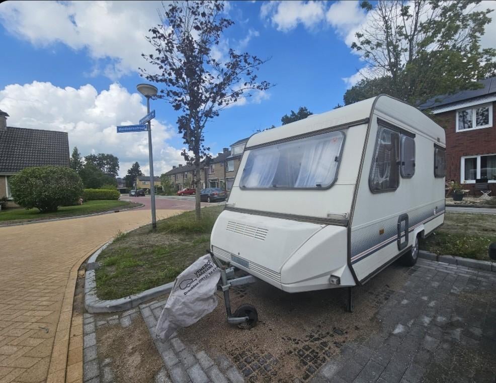 Adria 4258 TD optima, Caravans en Kamperen, Caravans, Standaardzit, Particulier, Adria, 4 tot 5 meter
