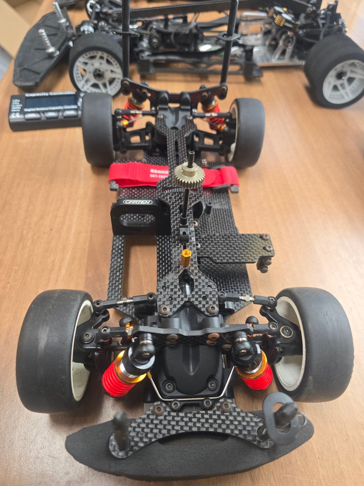 carten 1/10 fwd m chassis full carbon pro brushless rtr set, Elektro, Ophalen of Verzenden, Zo goed als nieuw, Schaal 1:10