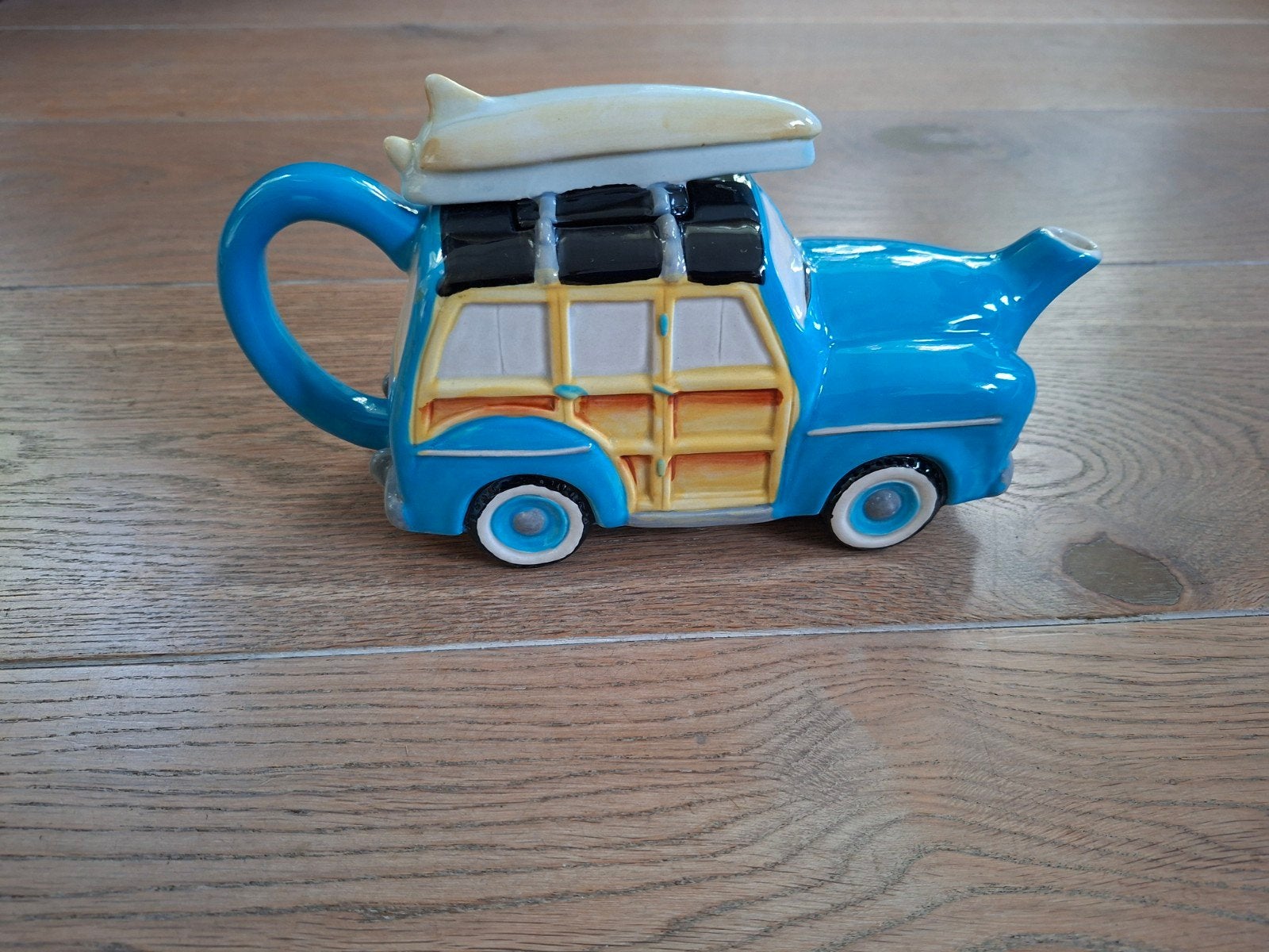Jameson & Tailor Theepot - Blauwe Auto met Surfplank, Theepot/fluitketel, Blauw, Nieuw, Ophalen of Verzenden