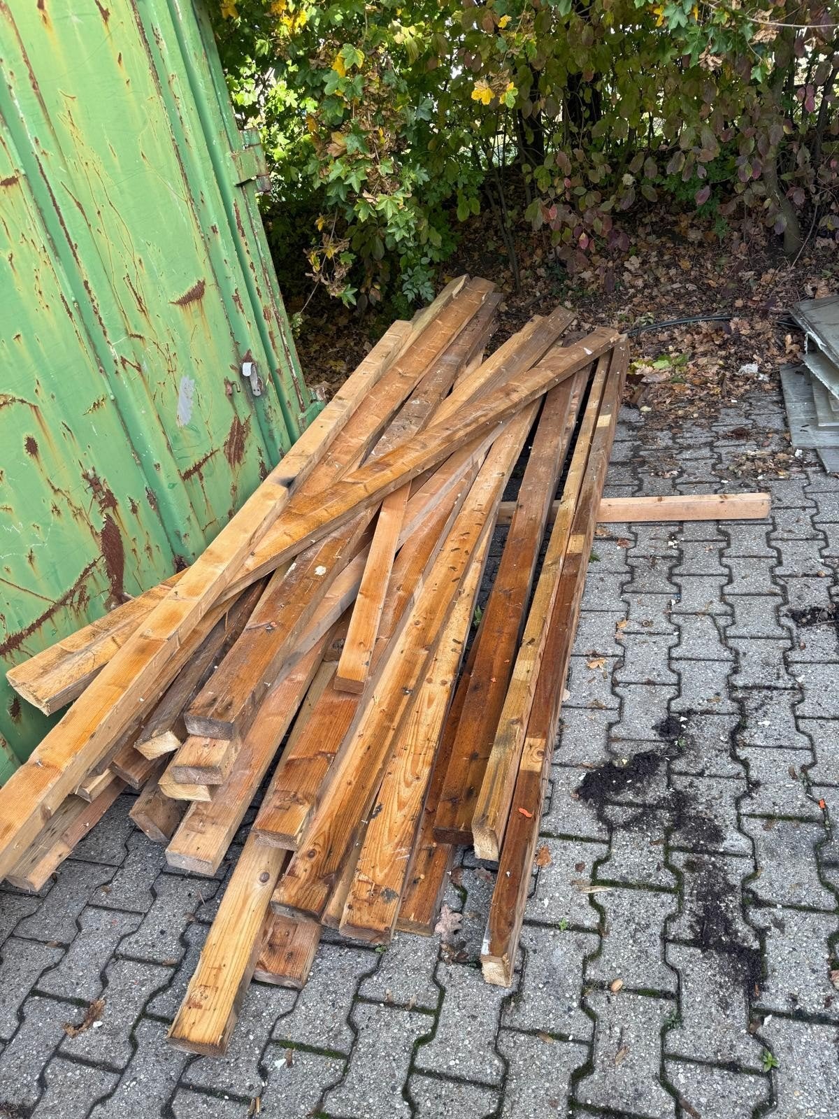 Gebruikte houten balken - Vuren - 300 cm of meer, Gebruikt, Ophalen of Verzenden, Balk, Vuren