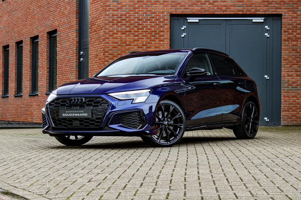 Audi A3 Sportback 45 TFSI e S edition Competition | Matrix |, Gebruikt, Zwart, 4 cilinders, Blauw