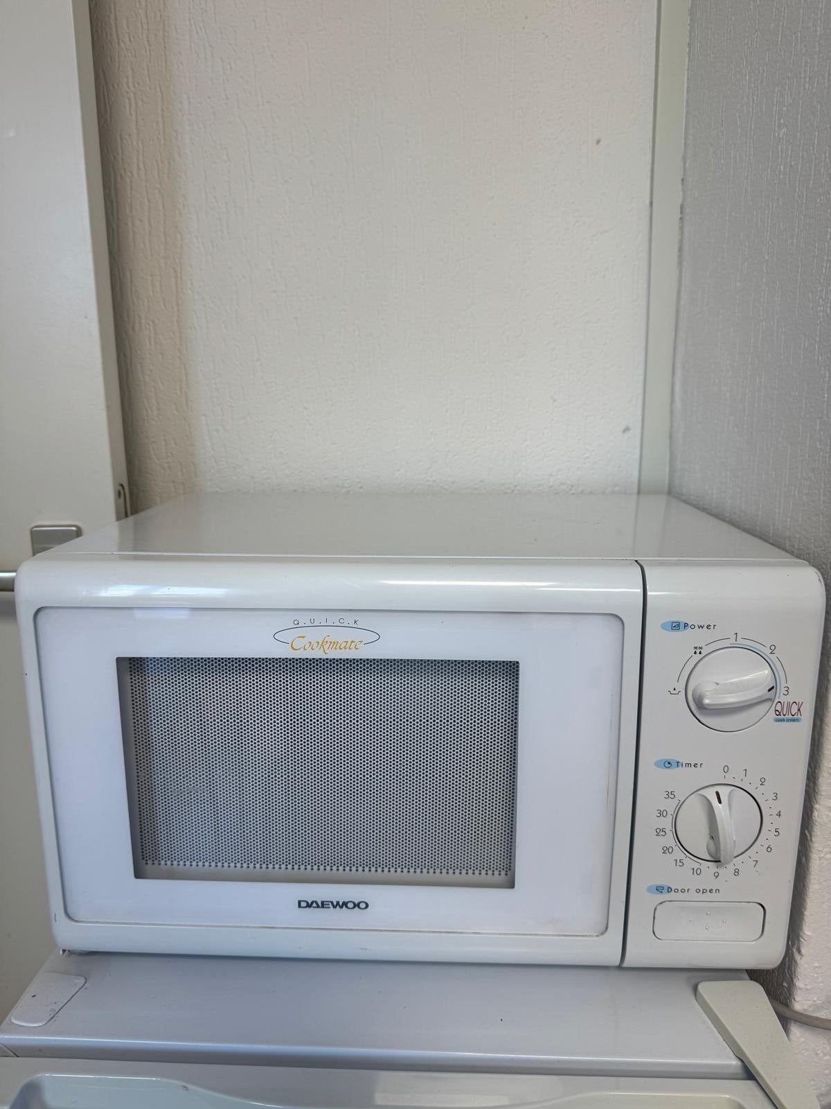 Daewoo Quick Cookmate Magnetron - Wit, Gebruikt, Witgoed en Apparatuur, Ophalen, Gebruikt, Minder dan 45 cm, Magnetron
