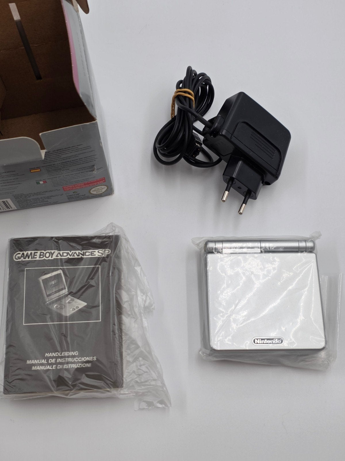 Nintendo Gameboy Advance SP Zilver - CIB - AGS-001, Ophalen of Verzenden, Gebruikt, Overige genres
