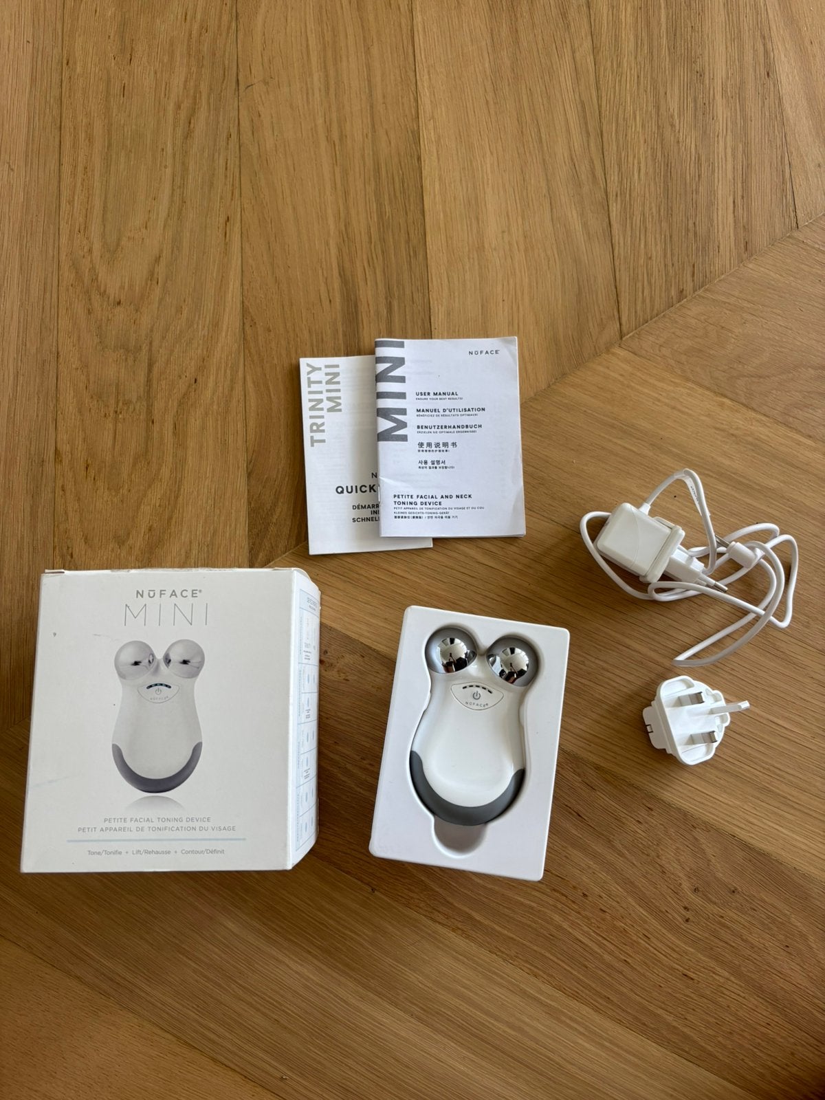 NuFACE Mini Trinity Gezichtsapparaat Compleet in Doos, Ophalen of Verzenden, Zo goed als nieuw, Gehele gezicht, Verzorging