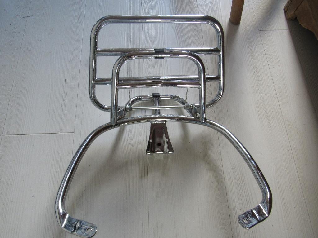 VESPA VERCHROOMDE KLAPDRAGER LX, Ophalen of Verzenden, Zo goed als nieuw, Overige typen, Vespa