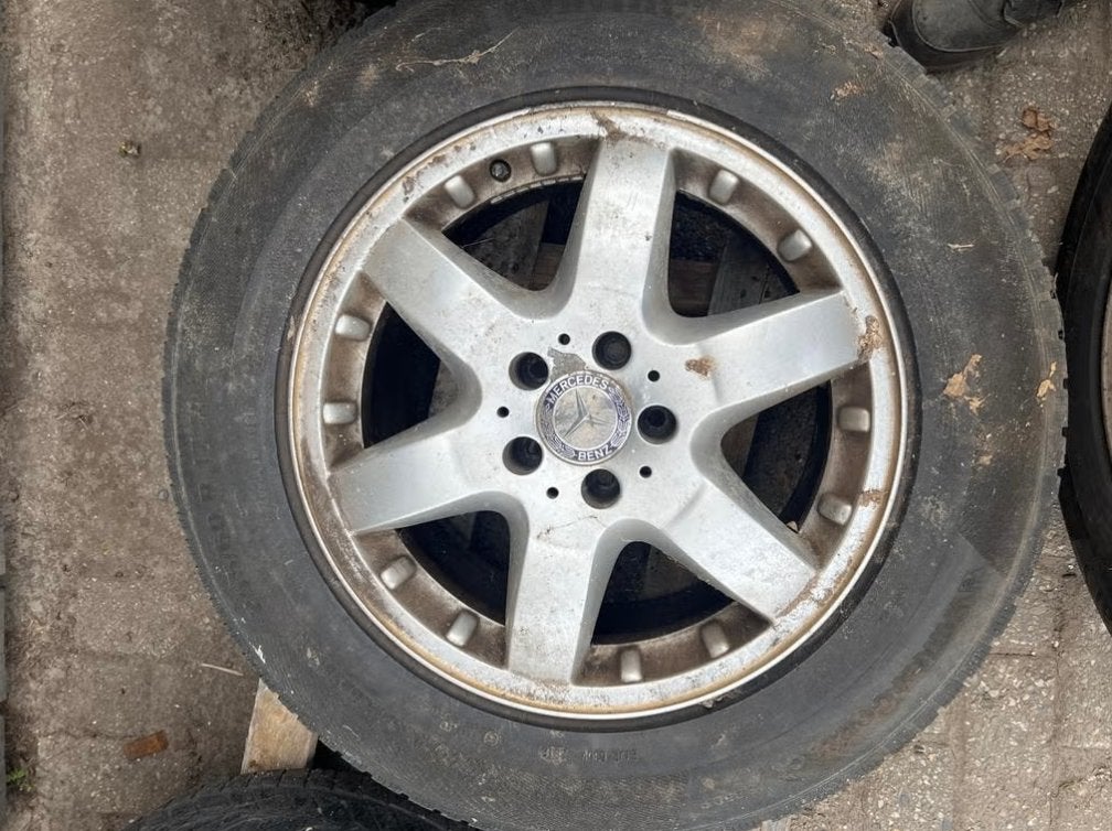 Mercedes Velgen met Banden - 255/60 R17, Ophalen, Gebruikt