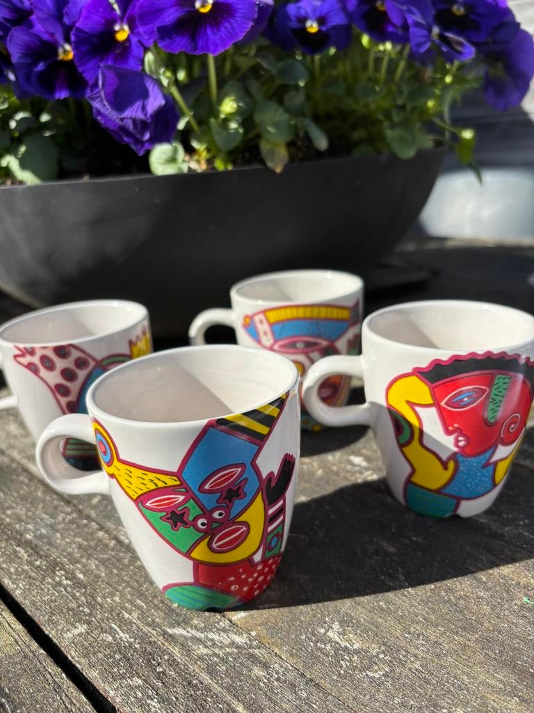 Douwe Egberts Briels design Nicolay Carels DE 4 mokjes, Huis en Inrichting, Verzenden, Overige stijlen, Kop(pen) en/of Schotel(s)