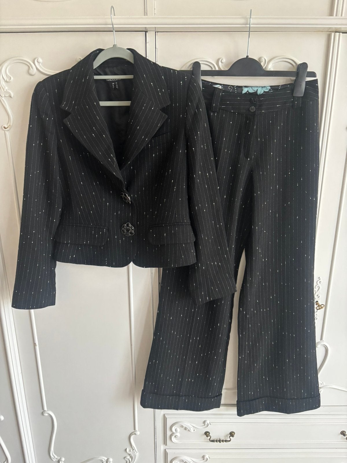 Nieuwstaat jasje en broek pak Bandolera maat 36, Kostuum of Pak, Zwart, Ophalen of Verzenden, Zo goed als nieuw