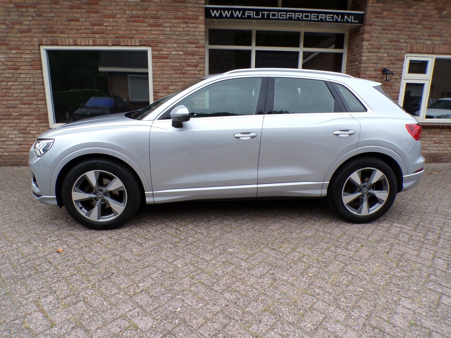 Audi Q3 35 TFSI S Line Pro Line S Automaat / Navi / Panorama, Auto's, 4 cilinders, 150 pk, Bedrijf, 1470 kg