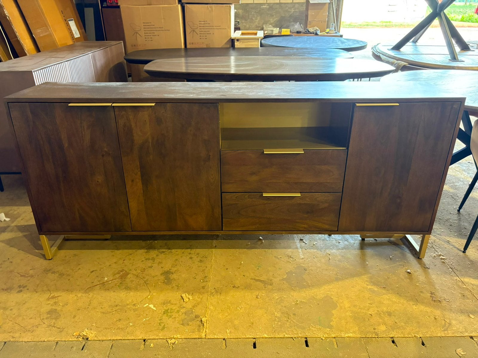 Nieuwe complete inboedel set €1600,-, Ophalen