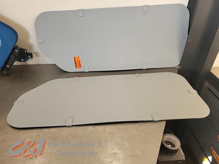 Laadbak bekleding van een Renault Trafic, Gebruikt, -, Renault, -
