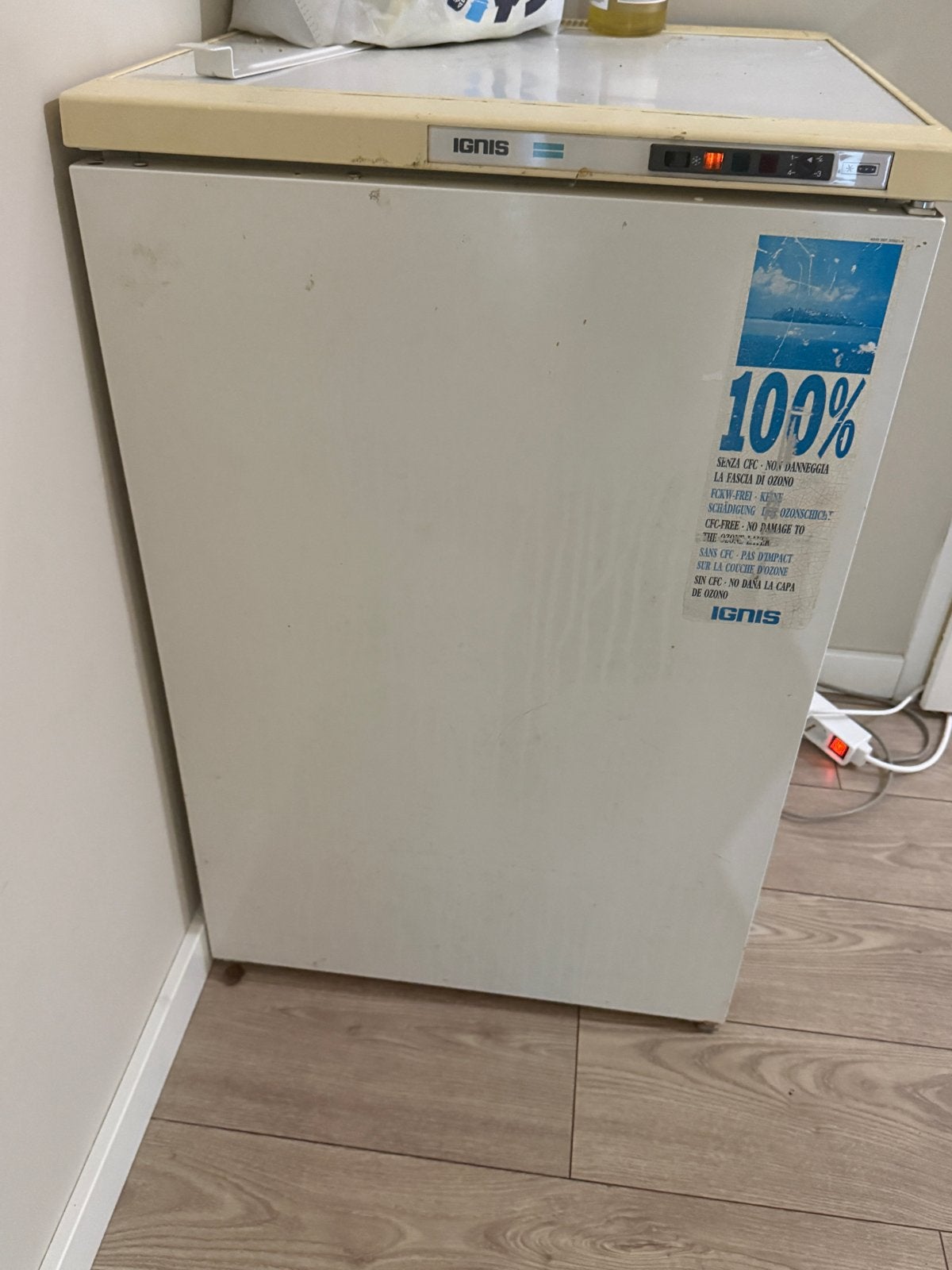 Ignis Tafelmodel Vriezer, Witgoed en Apparatuur, Vriezers en Diepvrieskisten, Gebruikt, Vrijstaand, Vrieskast, Minder dan 85 cm