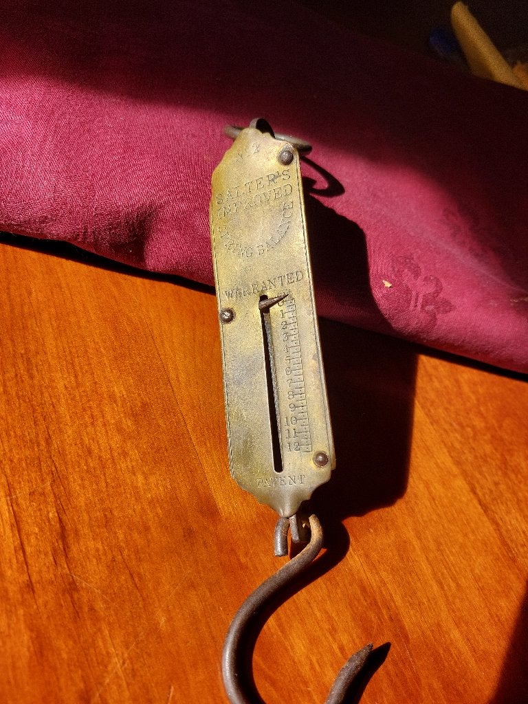 Antieke hang weegschaal, Ophalen, Koper