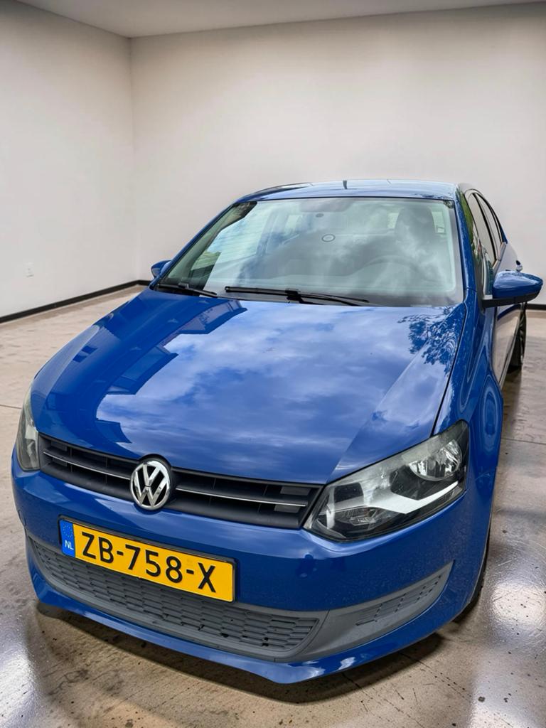 Volkswagen Polo 1.4 16V FSI 63KW 2010 Blauw, Auto's, Voorwielaandrijving, 970 kg, 40 €/maand, 4 cilinders