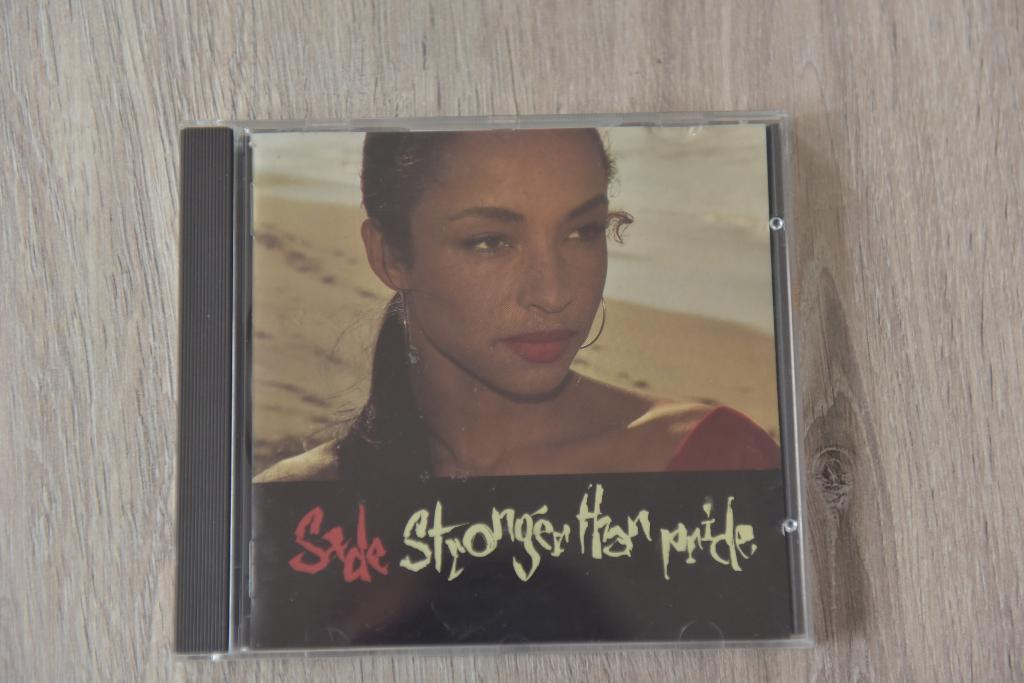 SADE -- STRONGER THAN PRIDE, Verzenden, Zo goed als nieuw