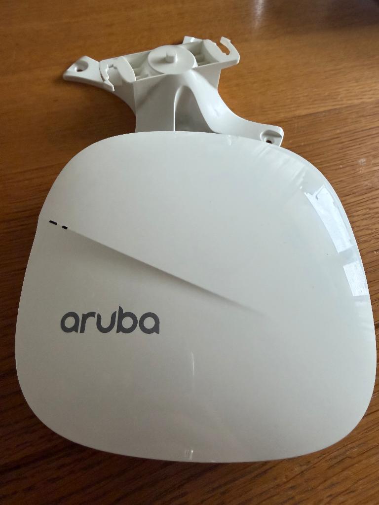 Aruba AP-207 Access Point, Ophalen of Verzenden, Gebruikt, Aruba
