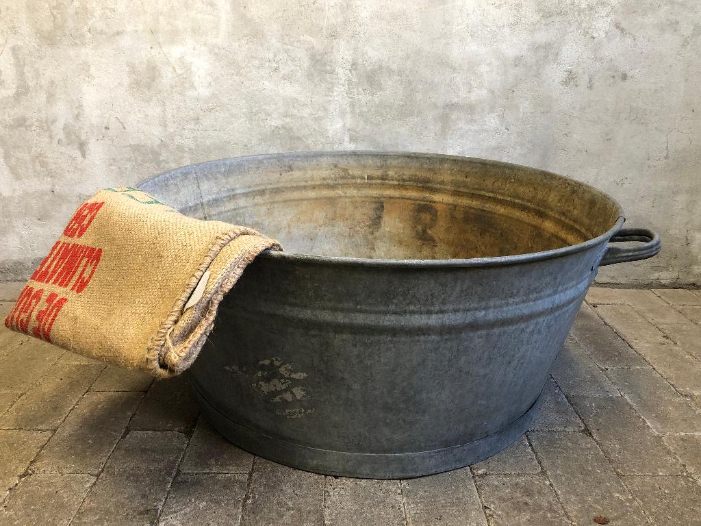 Grote zinken teil - bloembak - viooltjes - voorjaar- houtbak, Ophalen, Gebruikt, Rond, Balkon