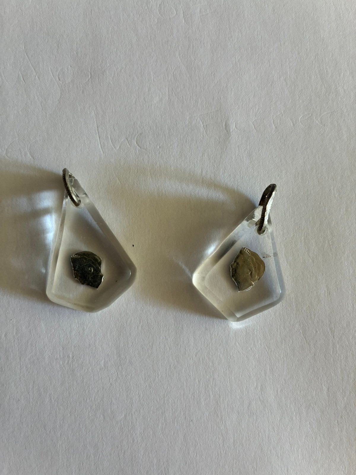 2 hangers Wilhelmina, het stille verzet 1940, Ophalen of Verzenden, Zo goed als nieuw