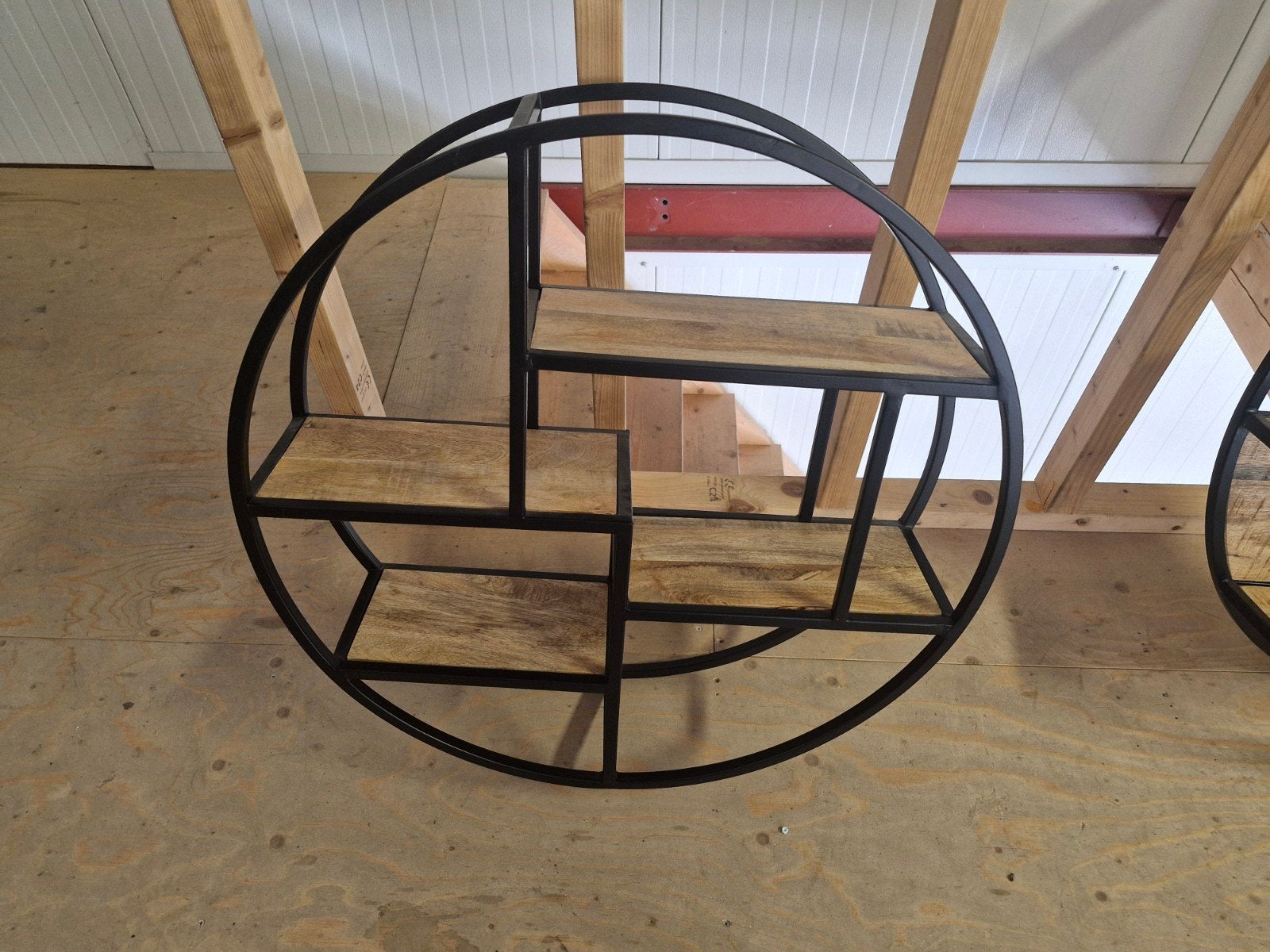 Rond wandrek met houten planken - Industrieel design, Overige houtsoorten, Met plank(en), Industrieel, Modern, Zo goed als nieuw