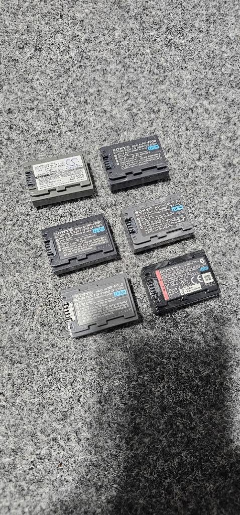 Originele 6 stuks batterijen Sony np-fp50, np-fp30, np-fv50, Audio, Tv en Foto, Videocamera's Digitaal, 20x of meer, Ophalen of Verzenden