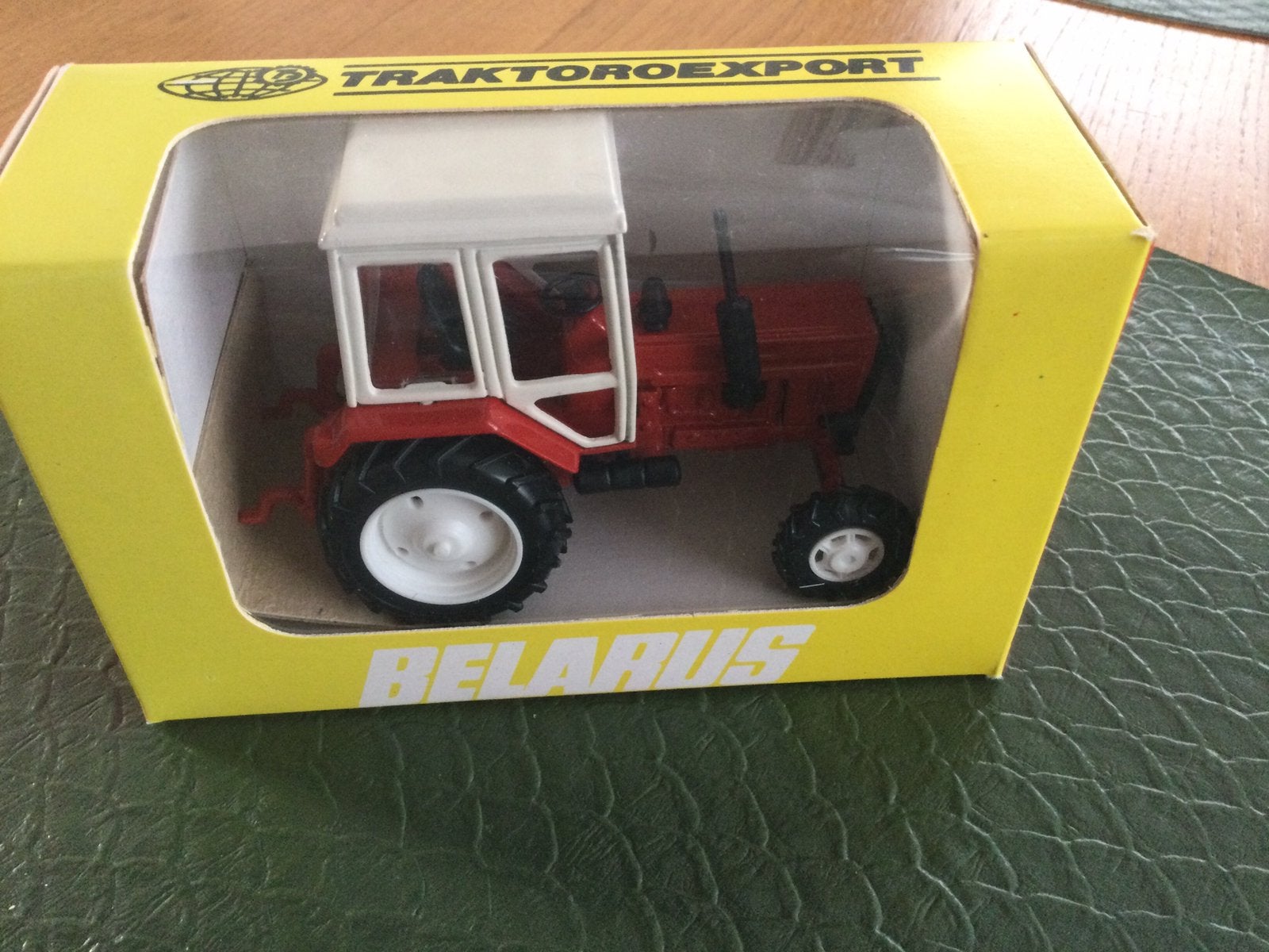 Belarus mtz 82 tractor model, Ophalen of Verzenden, Nieuw, Tractor of Landbouw, Overige merken