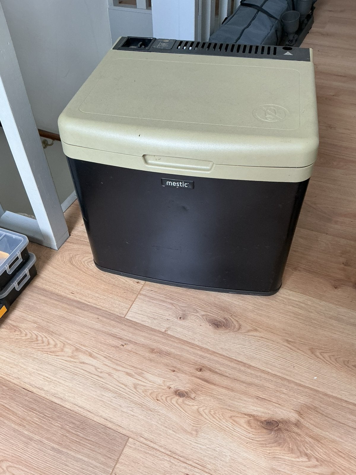 Mestic koelbox, Ophalen, Zo goed als nieuw, Koelelement