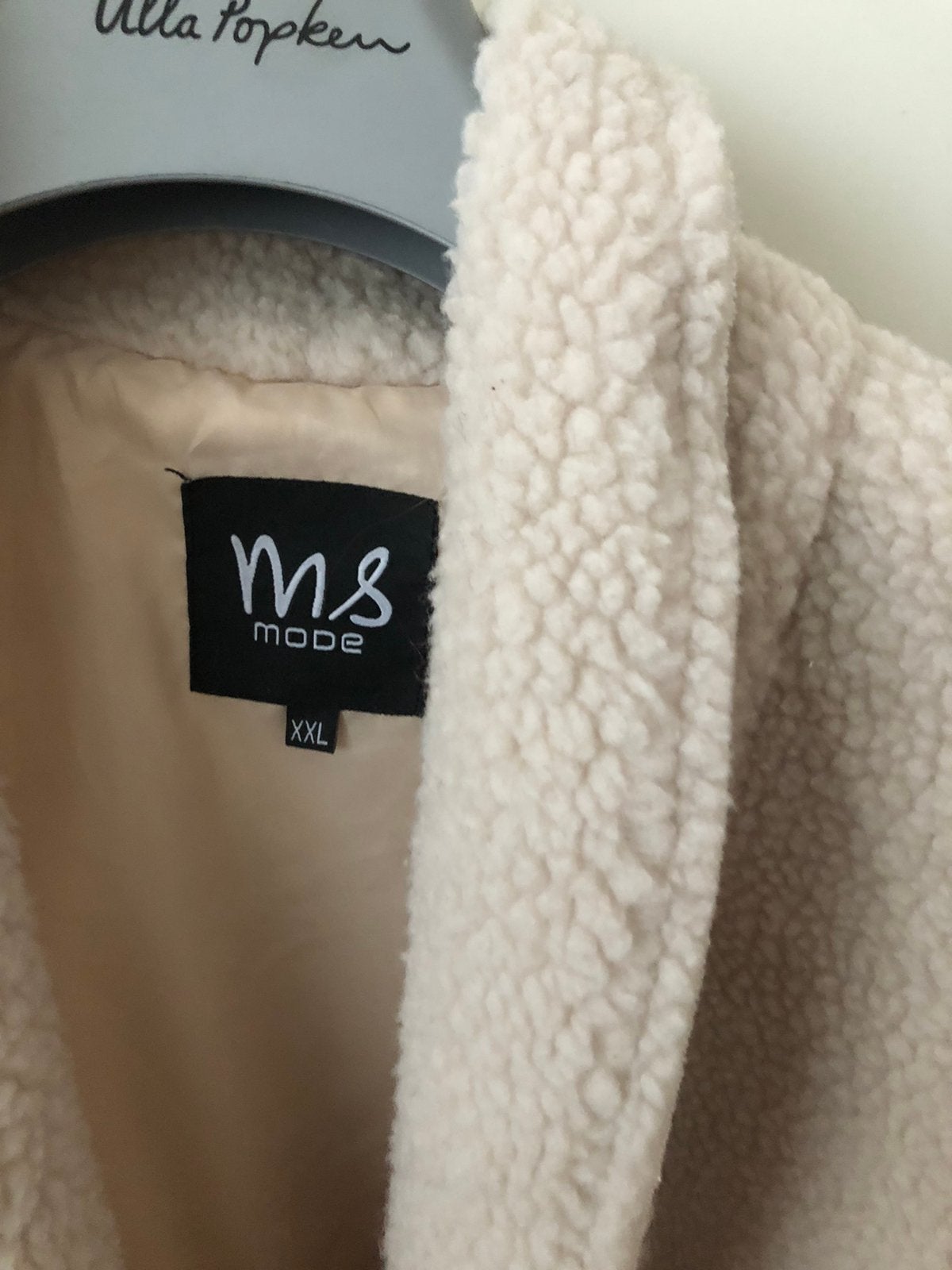Mooie bodywarmer 25 euroxxl, Ophalen of Verzenden, Zo goed als nieuw
