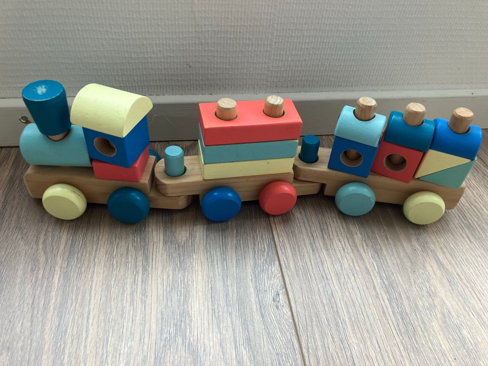 Houten blokken trein van HEMA, Ophalen of Verzenden, Gebruikt, Duw- of Trekspeelgoed
