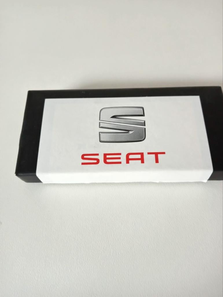 SEAT Toledo sleutelhanger met flesopener, Ophalen of Verzenden, Nieuw, Merk