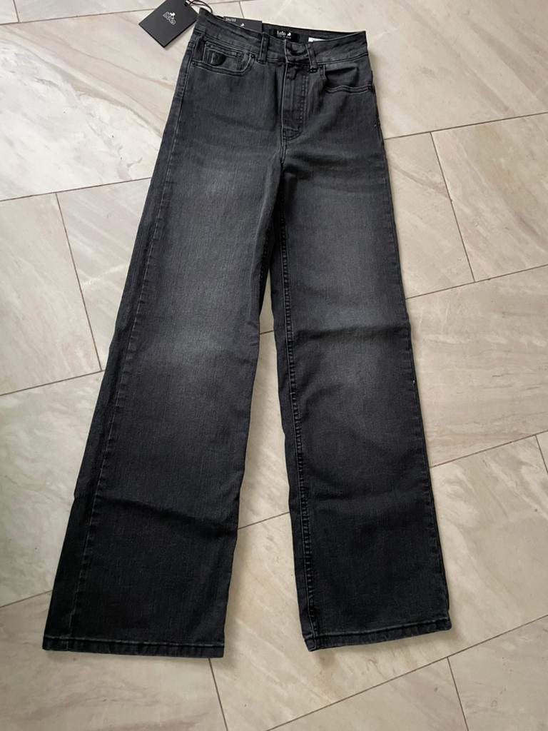 LOIS Palazzo maat 26 lengte 32 nieuw, Ophalen of Verzenden, Nieuw, Overige kleuren, Overige jeansmaten