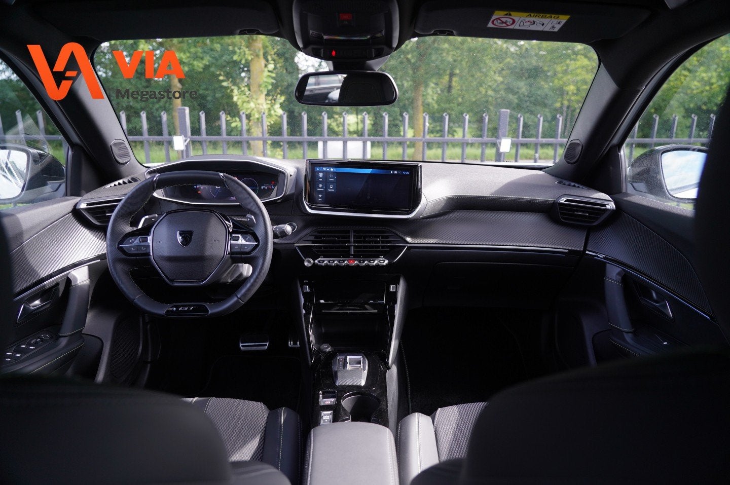 Peugeot 2008 1.2 Hybrid GT | Carbon | Climate | Dig. Cockpit, Auto's, Peugeot, 1272 kg, 136 pk, Gebruikt, Huisgarantie