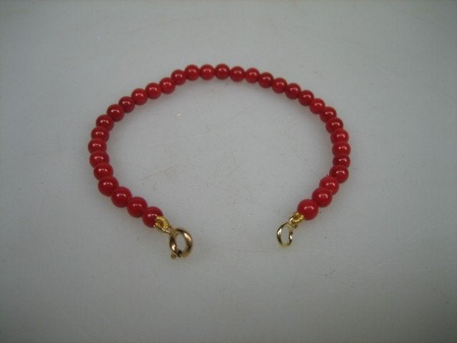 Antieke Bloedkoralen Baby Armbandje met Gouden veerring, Verzenden, Nieuw, Goud, Armband