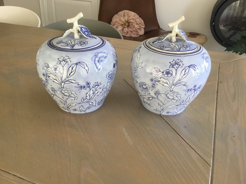 2 mooie vazen of potten van Riverdale; ZGAN, Ophalen, 23 cm, Blauw, Zo goed als nieuw