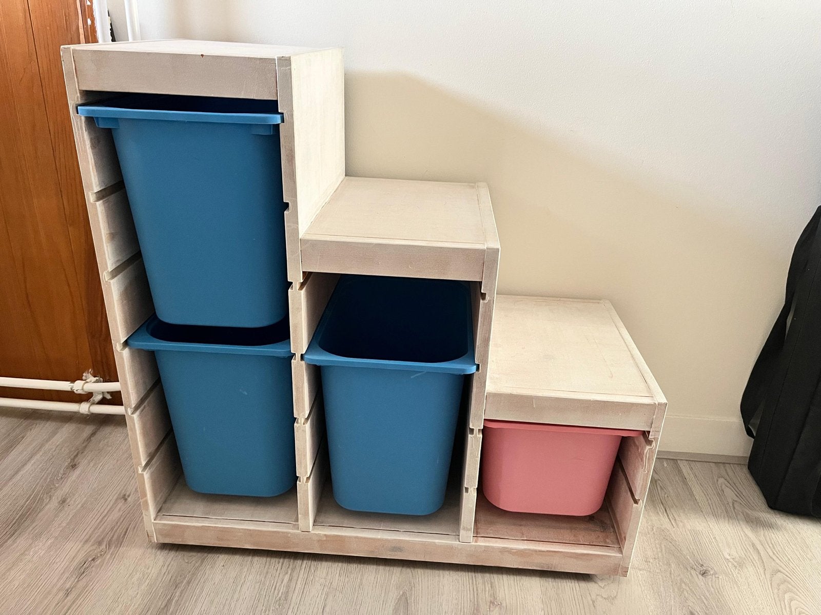 IKEA Trofast kast grenen met 4 bakken en wieltjes, Ophalen, Gebruikt, Kast