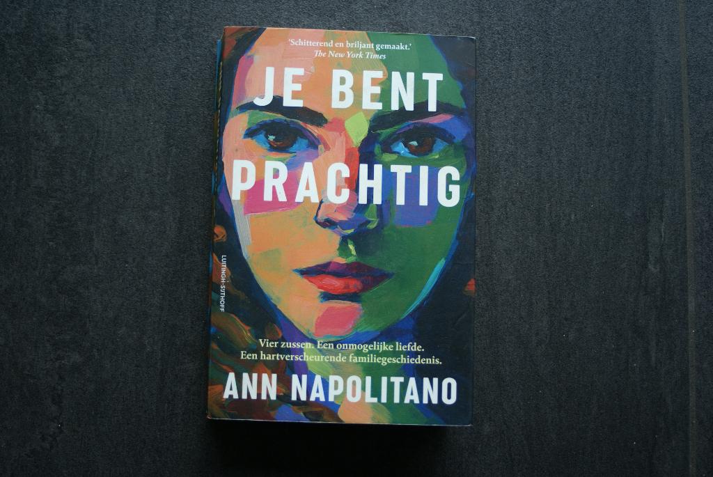 JE BENT PRACHTIG... Ann Napolitano.. (2024), Ophalen of Verzenden, Zo goed als nieuw