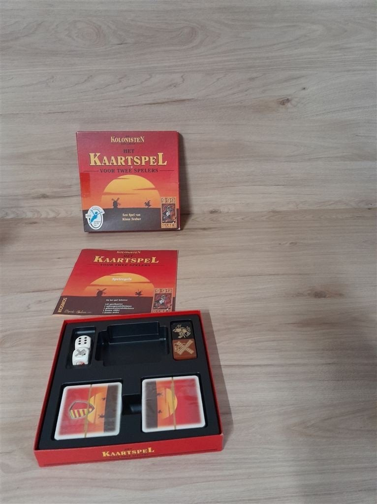 Kolonisten van catan het kaartspel - 999 games - s3134, Verzenden, Zo goed als nieuw