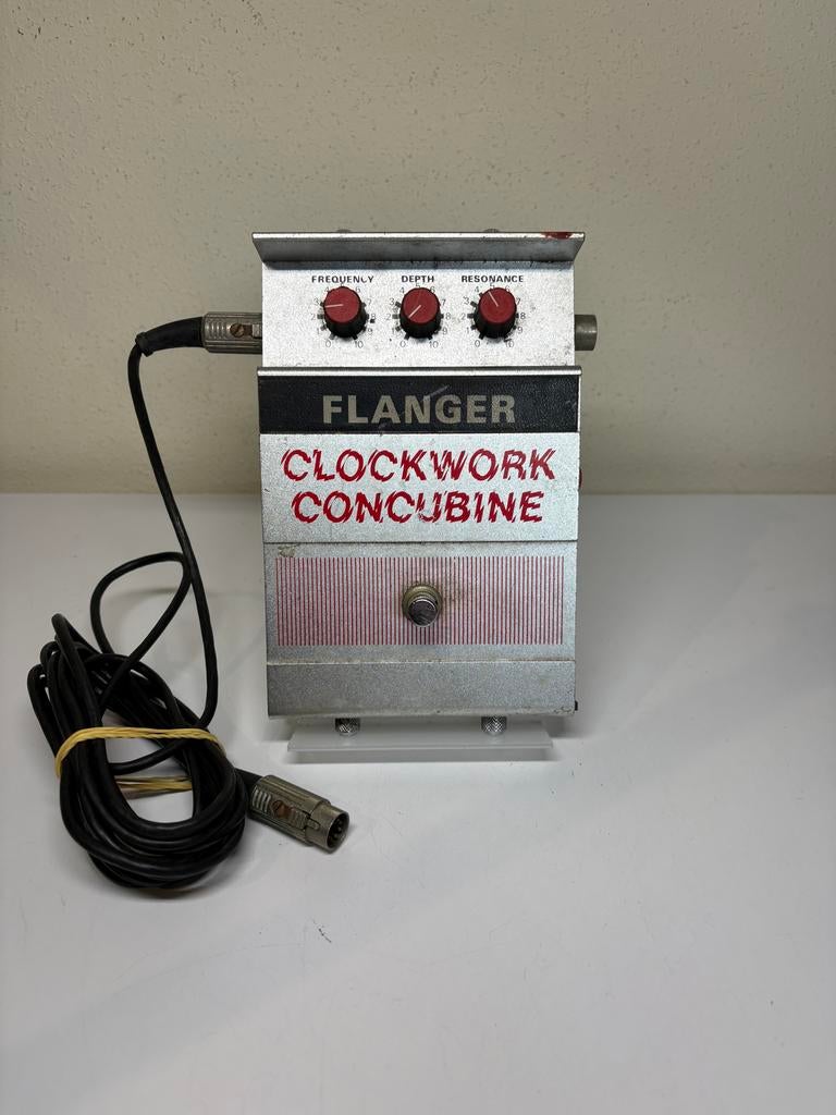 HH Electronic Flanger Clockwork Concubine gitaarpedaal, Ophalen of Verzenden, Gebruikt, Overige typen