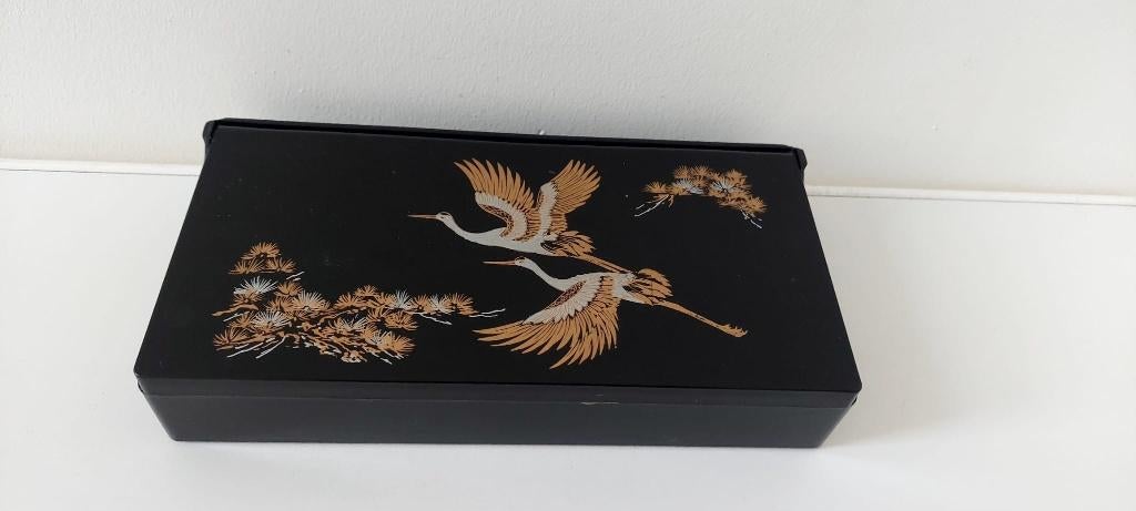 Vintage zwarte kraanvogel Aziatisch spiegel sieraden  doos, Huis en Inrichting, Gebruikt, Eu, Ophalen of Verzenden, Minder dan 100 cm
