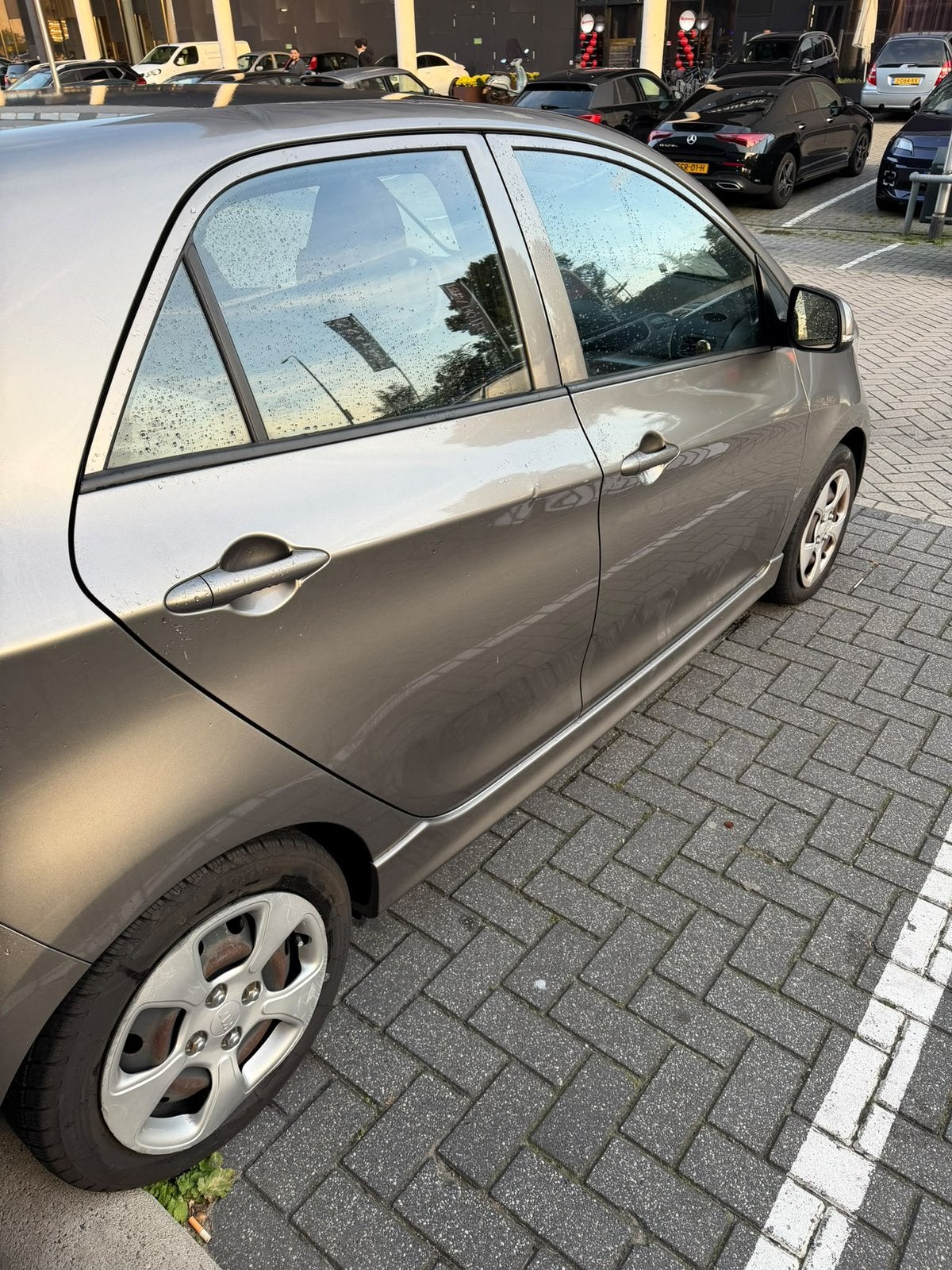 Kia Picanto 1.2 Cvvt 5-DRS AUT 2012 Grijs, Auto's, 4 cilinders, 850 kg, Origineel Nederlands, 400 kg