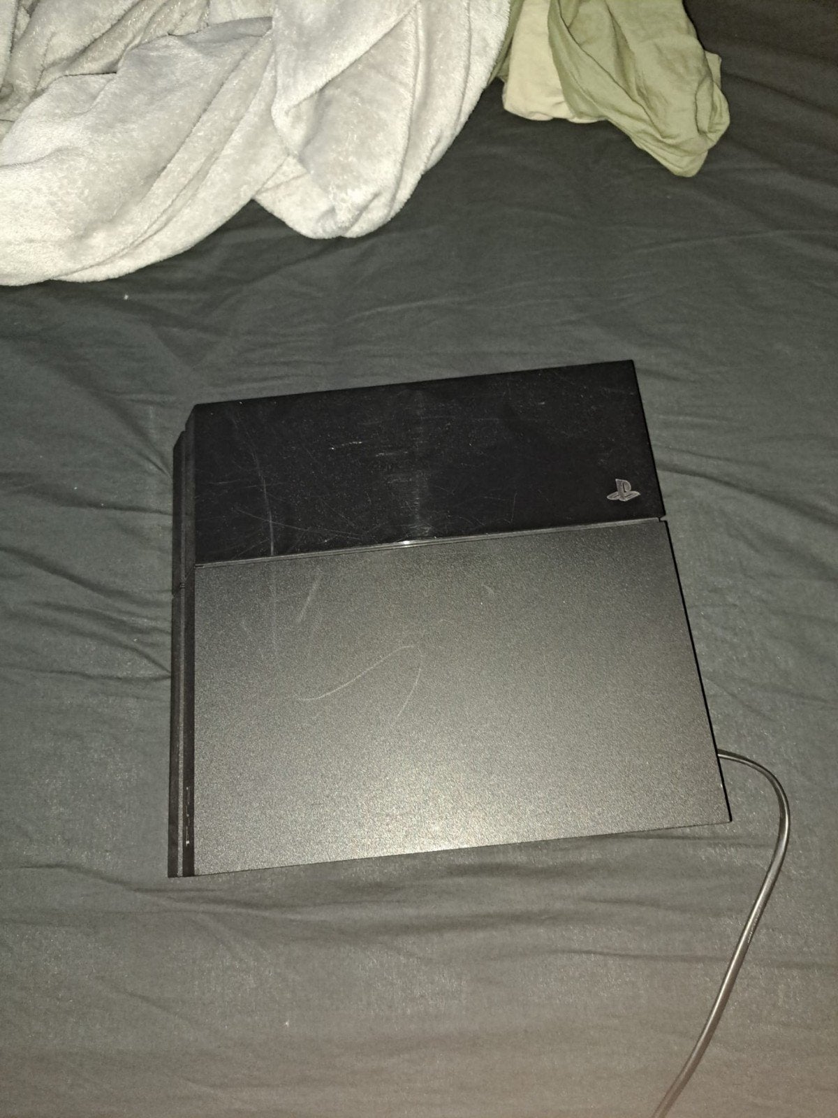 PlayStation 4 met 4 games, Ophalen of Verzenden, Zo goed als nieuw, Zonder controller, Original