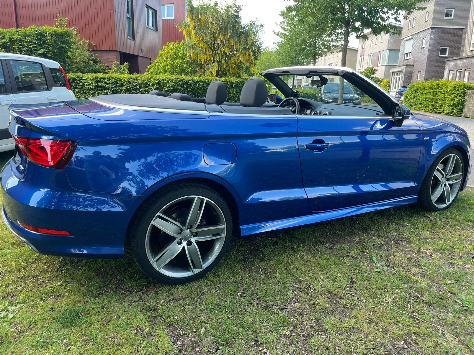 Audi A3/S3 Quattro S-Tronic 2.0 TDI Limosine Cabrio, 1800 kg, 4 cilinders, Cabriolet, Particulier