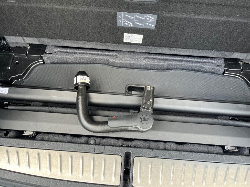Foto 14 van Bmw 5-SERIE TOURING 520I HIGH EXECUTIVE / SCHUIFDAK / LEDER