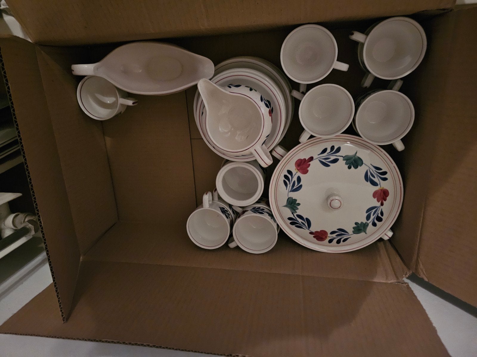 Servies boerenbont, Ophalen