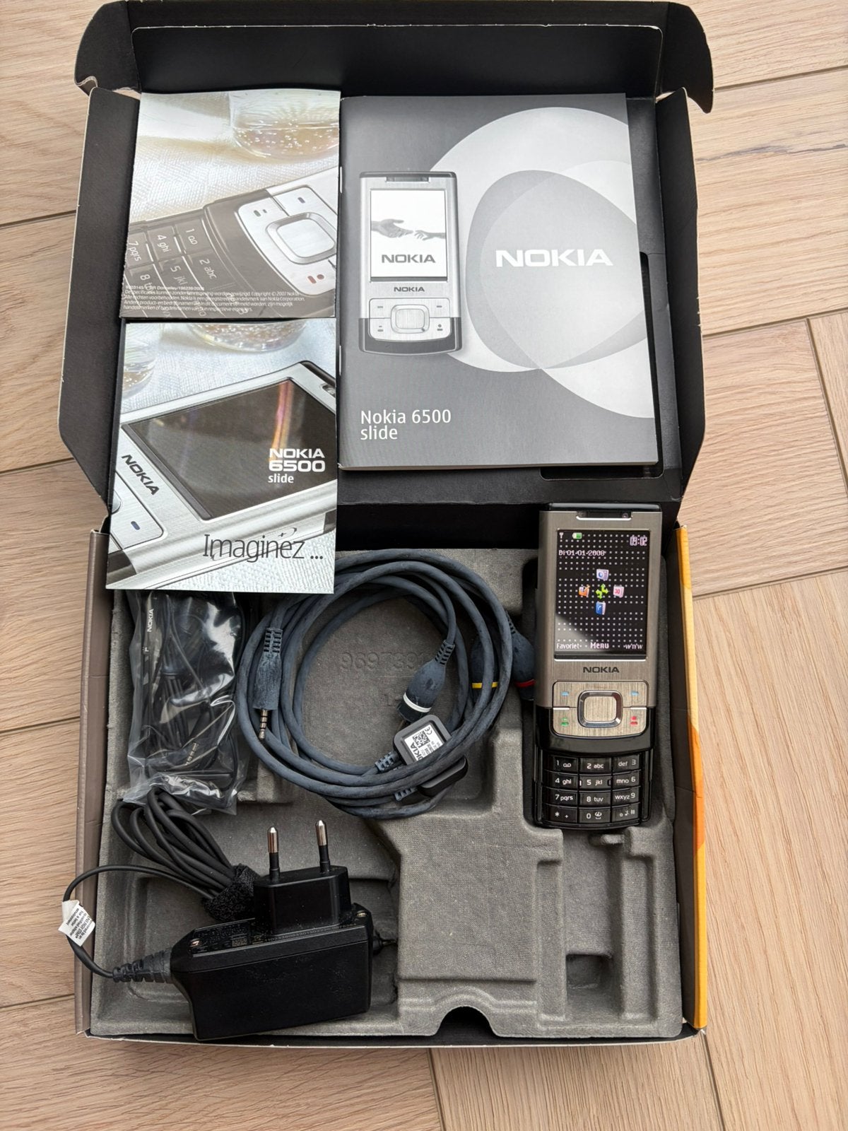Te koop: Nokia 6500, zeer goede staat, alles incl. !!, Ophalen of Verzenden, Zo goed als nieuw