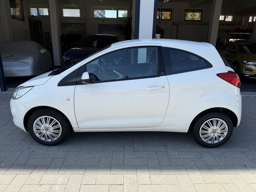 Ford Ka 1.2 Cool & Sound start/stop NW APK 06-2027/INRUILKOO, Voorwielaandrijving, Euro 5, Gebruikt, 1242 cc