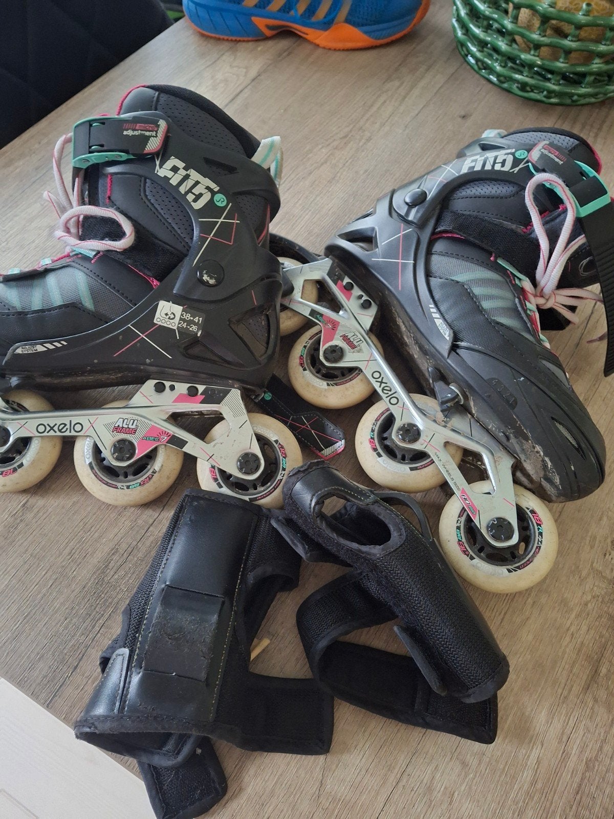 Verstelbare skeelers maat 38 - 41, Overige merken, Kinderen, Ophalen of Verzenden, Inline skates 4 wielen