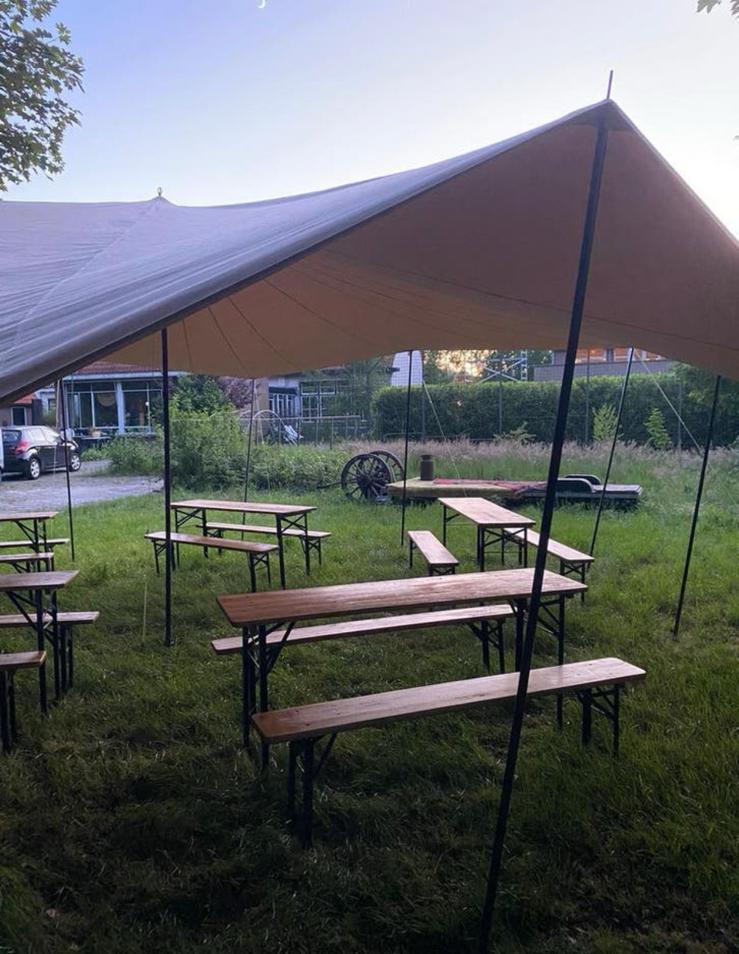 Biertafels te huur, Ophalen, Overige
